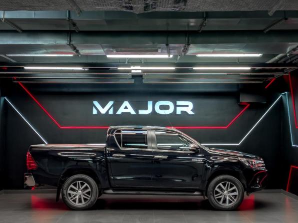 Toyota Hilux VIII с пробегом 2017 года, цена 2 900 000 рублей, 247439 км, offers.body_type.unknown, Автокод Объявления