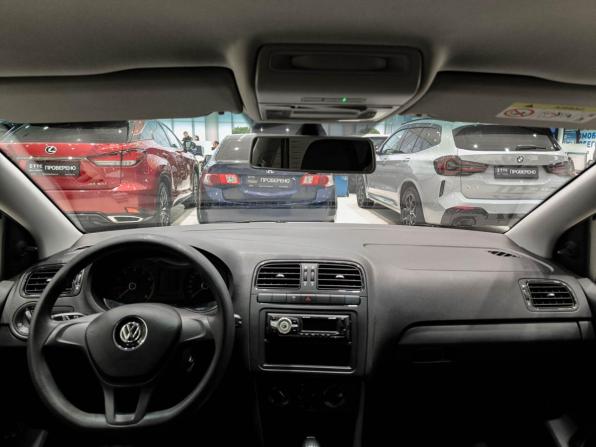Volkswagen Polo V Рестайлинг с пробегом 2020 года, цена 1 150 000 рублей, 150726 км, седан, Автокод Объявления
