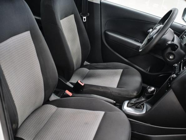 Volkswagen Polo V с пробегом 2013 года, цена 641 000 рублей, 228147 км, седан, Автокод Объявления