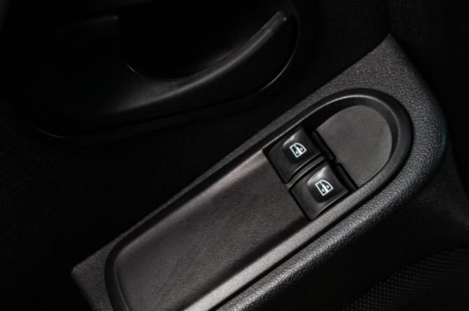 Renault Duster I Рестайлинг с пробегом 2017 года, цена 1 439 000 рублей, 72500 км, внедорожник, Автокод Объявления