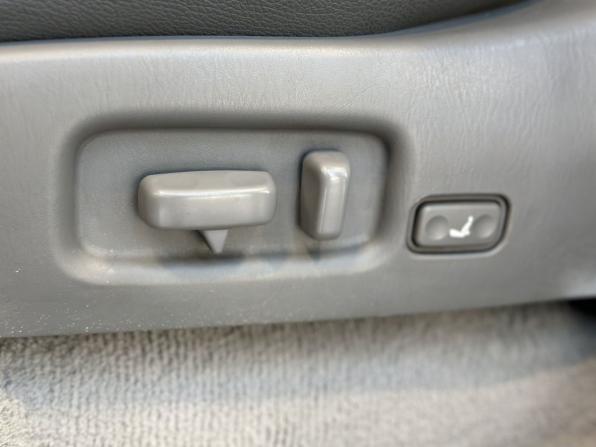 Toyota Land Cruiser 100 Series Рестайлинг 1 с пробегом 2002 года, цена 1 489 000 рублей, 396100 км, внедорожник, Автокод Объявления