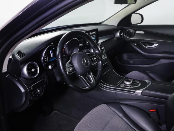 Mercedes-Benz C-Класс IV (W205) Рестайлинг с пробегом 2019 года, цена 2 550 000 рублей, 88319 км, седан, Автокод Объявления