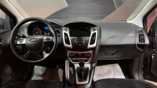Ford Focus III с пробегом 2012 года, цена 800 000 рублей, 269900 км, универсал, Автокод Объявления