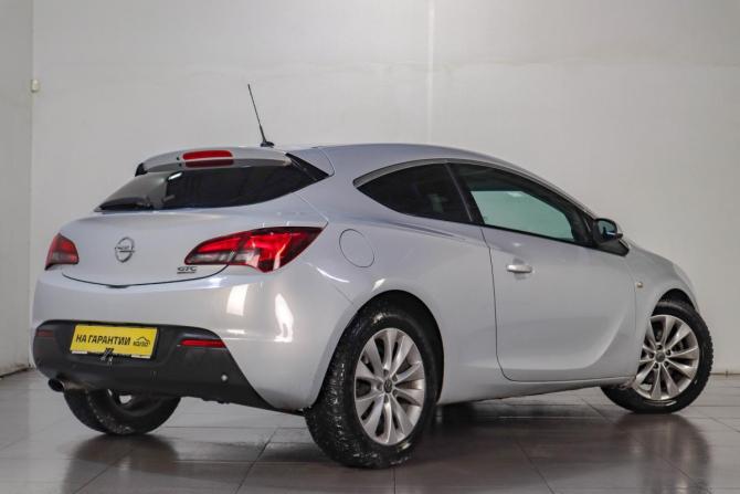 Opel Astra J Рестайлинг с пробегом 2013 года, цена 899 000 рублей, 164564 км, хэтчбек, Автокод Объявления