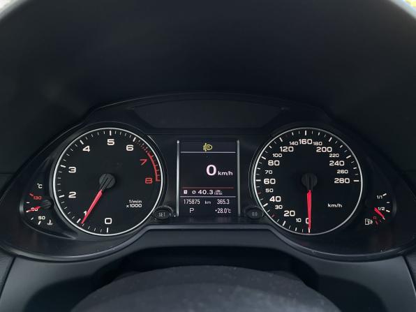 Audi Q5 I (8R) с пробегом 2009 года, цена 1 075 000 рублей, 175868 км, внедорожник, Автокод Объявления