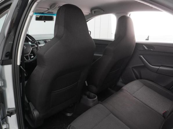 Skoda Rapid I с пробегом 2014 года, цена 1 060 000 рублей, 166575 км, лифтбек, Автокод Объявления