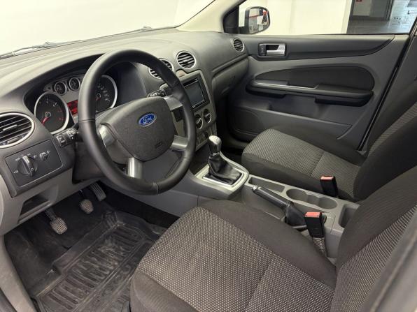 Ford Focus II Рестайлинг с пробегом 2011 года, цена 665 000 рублей, 191819 км, седан, Автокод Объявления