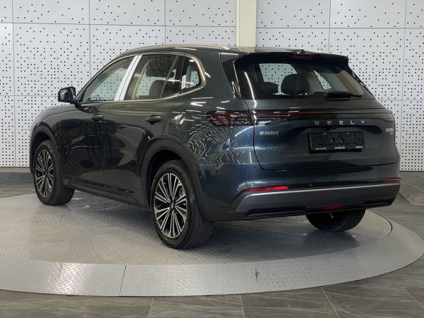 Geely Galaxy Starship 7 с пробегом 2025 года, цена 3 299 990 рублей, 10 км, внедорожник, Автокод Объявления