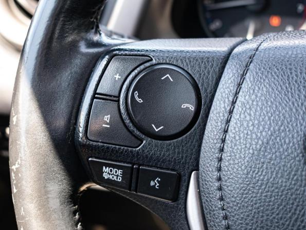 Toyota RAV4 IV (XA40) Рестайлинг с пробегом 2019 года, цена 2 399 000 рублей, 162675 км, внедорожник, Автокод Объявления