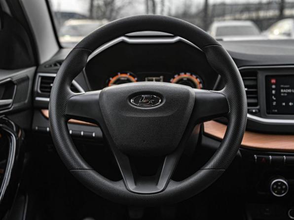 Lada (ВАЗ) Vesta I Рестайлинг (NG) с пробегом 2024 года, цена 1 222 000 рублей, 28161 км, седан, Автокод Объявления