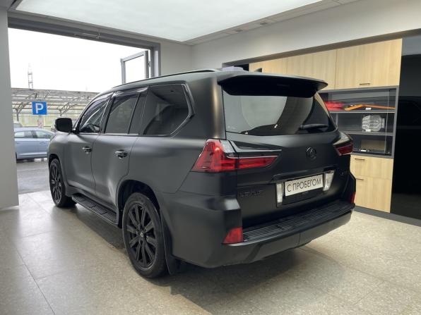 Lexus LX III Рестайлинг 2 с пробегом 2017 года, цена 7 300 000 рублей, 253670 км, внедорожник, Автокод Объявления