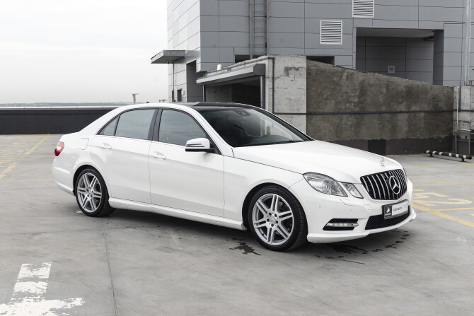 Mercedes-Benz E-Класс IV (W212 S212 C207) с пробегом 2012 года, цена 1 810 000 рублей, 146000 км, седан, Автокод Объявления