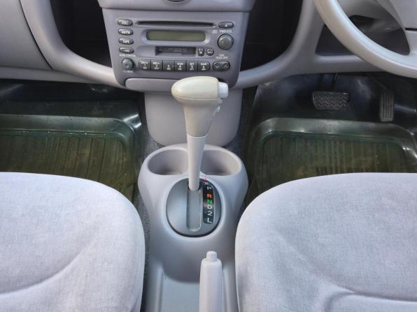 Toyota Platz с пробегом 2000 года, цена 395 000 рублей, 216992 км, седан, Автокод Объявления