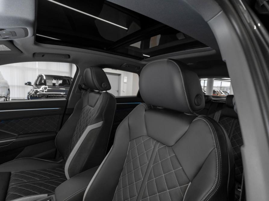 Audi Q3 II (F3) Москва  - изображение 10