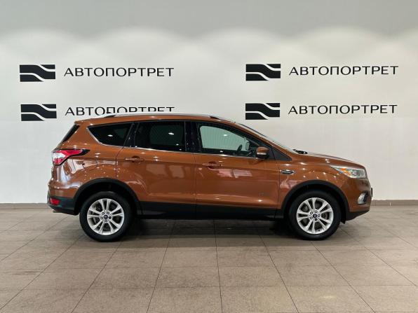 Ford Kuga II Рестайлинг с пробегом 2017 года, цена 1 399 000 рублей, 160984 км, внедорожник, Автокод Объявления