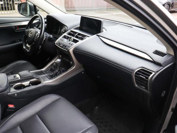 Lexus NX I Рестайлинг с пробегом 2020 года, цена 4 050 000 рублей, 48414 км, внедорожник, Автокод Объявления