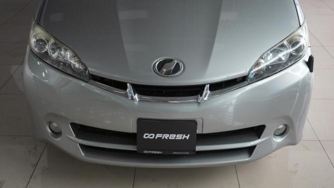 Toyota Wish II с пробегом 2009 года, цена 999 000 рублей, 204047 км, минивэн, Автокод Объявления