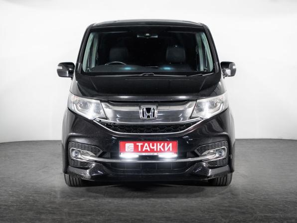 Honda Stepwgn V с пробегом 2015 года, цена 1 800 000 рублей, 99448 км, минивэн, Автокод Объявления