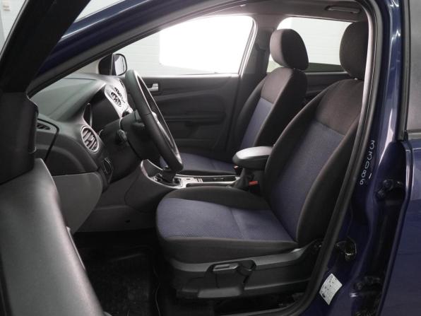 Ford Focus II Рестайлинг с пробегом 2008 года, цена 699 000 рублей, 170458 км, универсал, Автокод Объявления