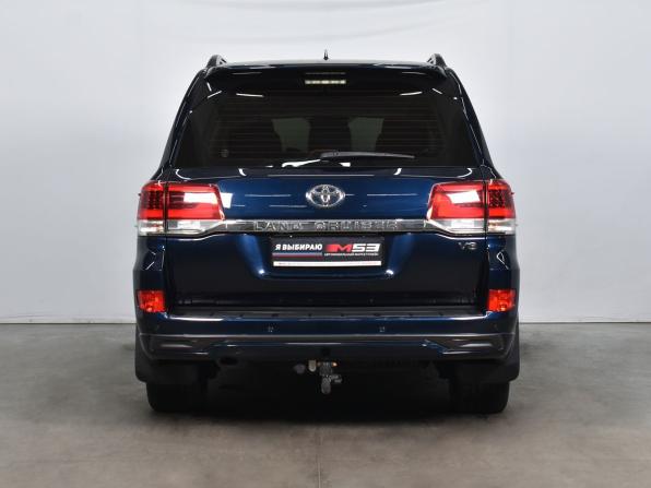 Toyota Land Cruiser 200 Series Рестайлинг 2 с пробегом 2016 года, цена 5 995 997 рублей, 238737 км, внедорожник, Автокод Объявления