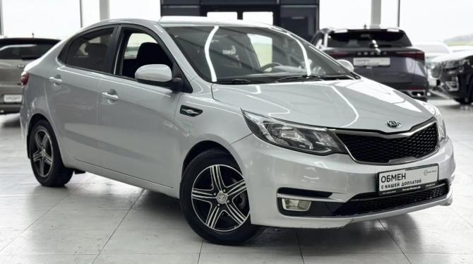 Kia Rio III Рестайлинг с пробегом 2016 года, цена 989 000 рублей, 130000 км, седан, Автокод Объявления