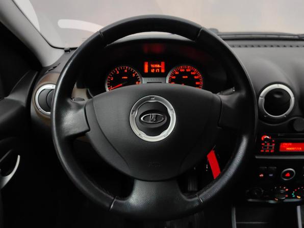 Lada (ВАЗ) Largus I с пробегом 2017 года, цена 965 000 рублей, 75000 км, универсал, Автокод Объявления