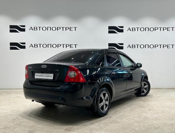 Ford Focus II Рестайлинг с пробегом 2010 года, цена 529 000 рублей, 238196 км, седан, Автокод Объявления