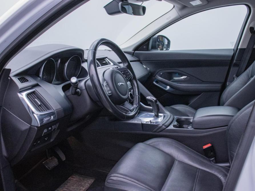 Jaguar E-Pace I Москва  - изображение 10