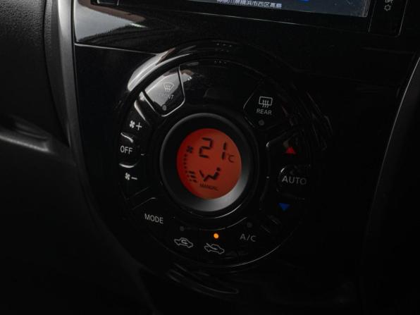 Nissan Note II Рестайлинг с пробегом 2018 года, цена 1 029 000 рублей, 267768 км, хэтчбек, Автокод Объявления
