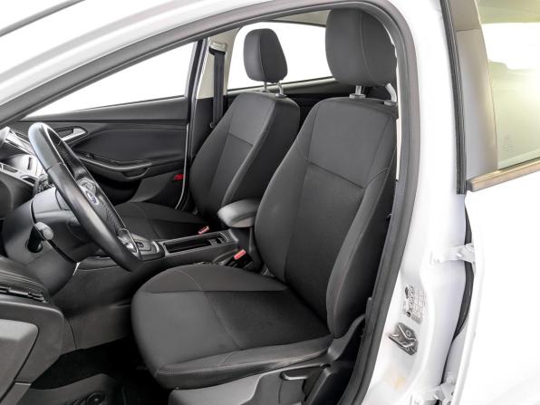 Ford Focus III Рестайлинг с пробегом 2018 года, цена 1 190 000 рублей, 89967 км, хэтчбек, Автокод Объявления