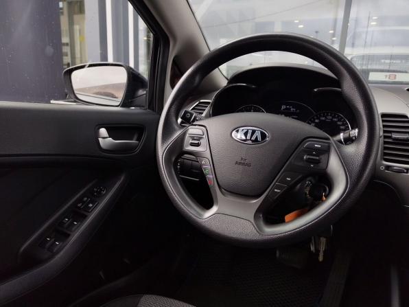Kia Cerato III Рестайлинг (Classic) с пробегом 2017 года, цена 1 390 000 рублей, 118000 км, седан, Автокод Объявления