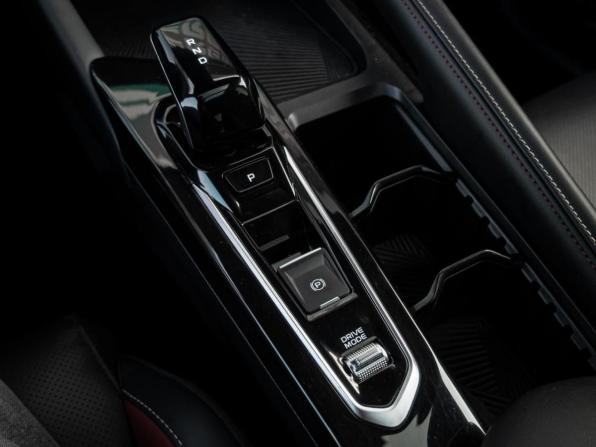 Geely Coolray I Рестайлинг с пробегом 2024 года, цена 2 049 000 рублей, 42850 км, внедорожник, Автокод Объявления