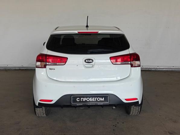 Kia Rio III Рестайлинг с пробегом 2016 года, цена 1 180 000 рублей, 68737 км, хэтчбек, Автокод Объявления