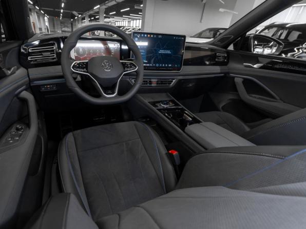 Volkswagen Tiguan III (China Market) с пробегом 2026 года, цена 4 700 000 рублей, 22 км, внедорожник, Автокод Объявления