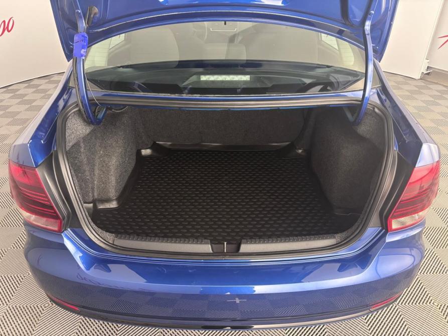 Volkswagen Polo V Рестайлинг Псков  - изображение 18