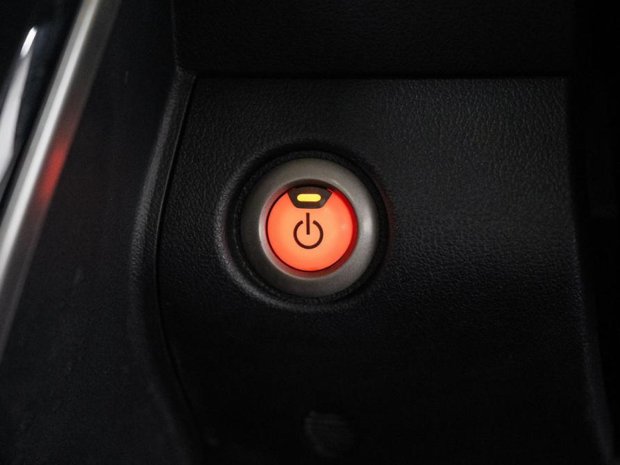 Nissan Leaf I (ZE0/AZE0) Иркутск  - изображение 17
