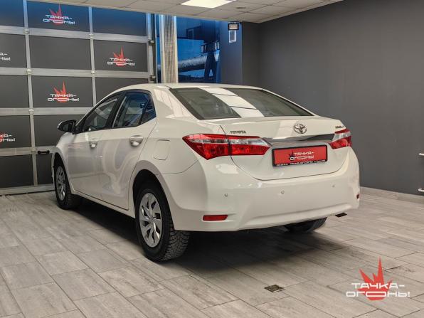 Toyota Corolla XI (E160 E170 E180) с пробегом 2013 года, цена 1 268 000 рублей, 124500 км, седан, Автокод Объявления