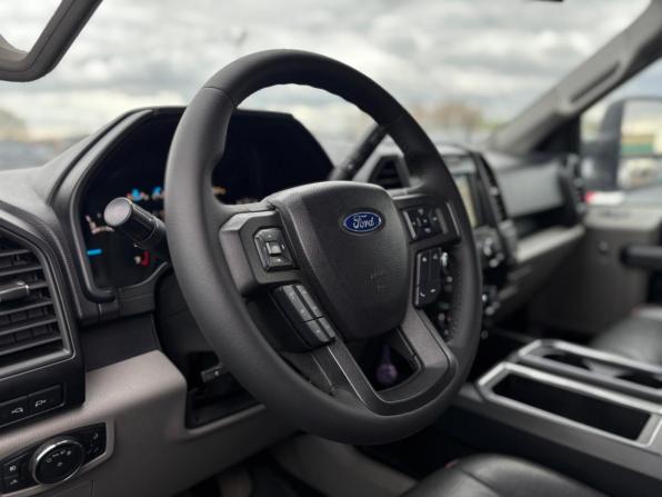 Ford F-150 XIII с пробегом 2017 года, цена 5 070 000 рублей, 206326 км, offers.body_type.unknown, Автокод Объявления