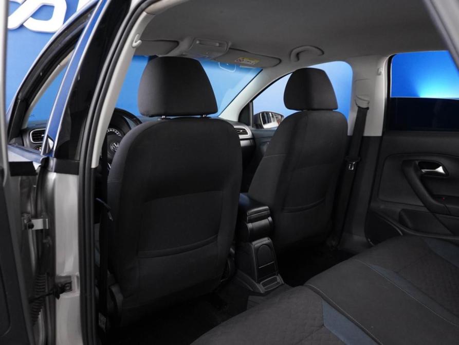 Volkswagen Polo V Рестайлинг Москва  - изображение 11