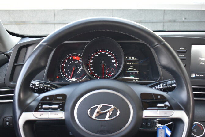 Hyundai Elantra VII (CN7) с пробегом 2021 года, цена 2 080 000 рублей, 48000 км, седан, Автокод Объявления