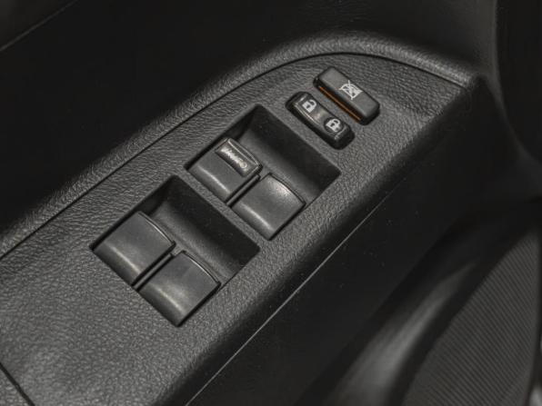 Toyota Highlander II (XU40) Рестайлинг с пробегом 2013 года, цена 1 220 000 рублей, 304662 км, внедорожник, Автокод Объявления