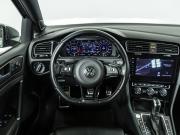 Volkswagen Golf R VII Рестайлинг Москва  - изображение 35