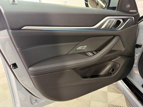 BMW 4 серии G22 G23 G26 с пробегом 2024 года, цена 6 730 000 рублей, 8516 км, лифтбек, Автокод Объявления