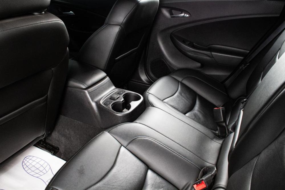 Chevrolet Volt II Сургут  - изображение 17