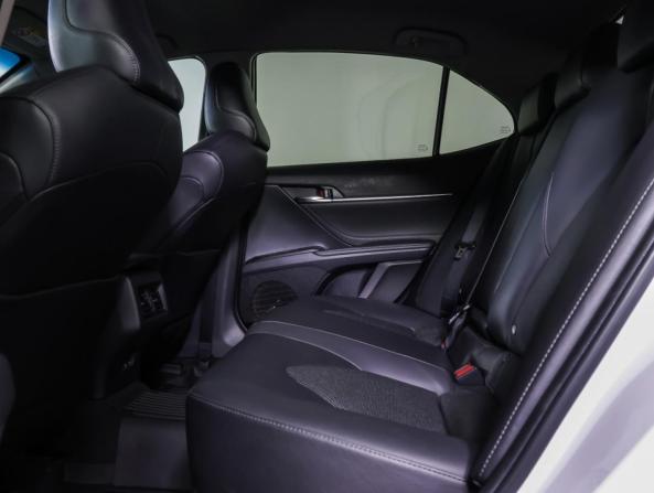 Toyota Camry VIII (XV70) Рестайлинг с пробегом 2021 года, цена 3 270 000 рублей, 71876 км, седан, Автокод Объявления