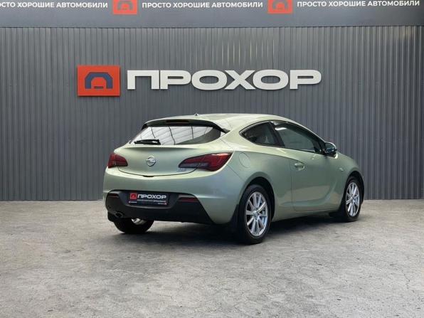 Opel Astra J Рестайлинг с пробегом 2011 года, цена 797 000 рублей, 71790 км, хэтчбек, Автокод Объявления
