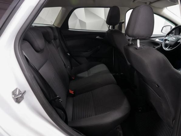 Ford Focus III Рестайлинг с пробегом 2018 года, цена 996 000 рублей, 205000 км, универсал, Автокод Объявления
