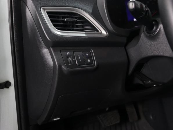 Hyundai Solaris II с пробегом 2020 года, цена 1 439 000 рублей, 62850 км, седан, Автокод Объявления