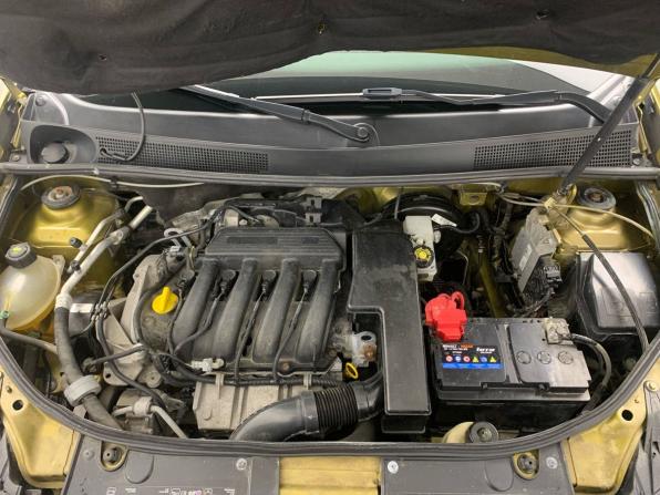 Renault Sandero II с пробегом 2016 года, цена 889 000 рублей, 131278 км, хэтчбек, Автокод Объявления