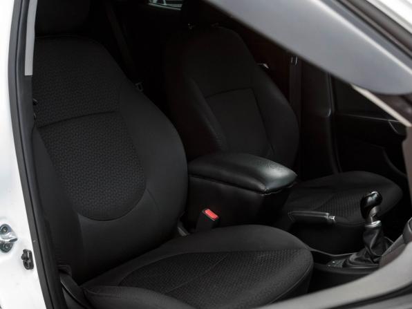Kia Rio III Рестайлинг с пробегом 2015 года, цена 860 000 рублей, 245111 км, седан, Автокод Объявления